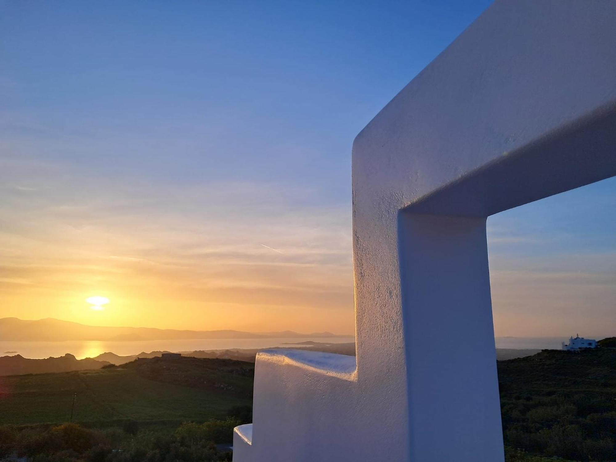 Ariadne'S Crown Suites Astro Concept Pool Luxury Naxos Vívlos Buitenkant foto