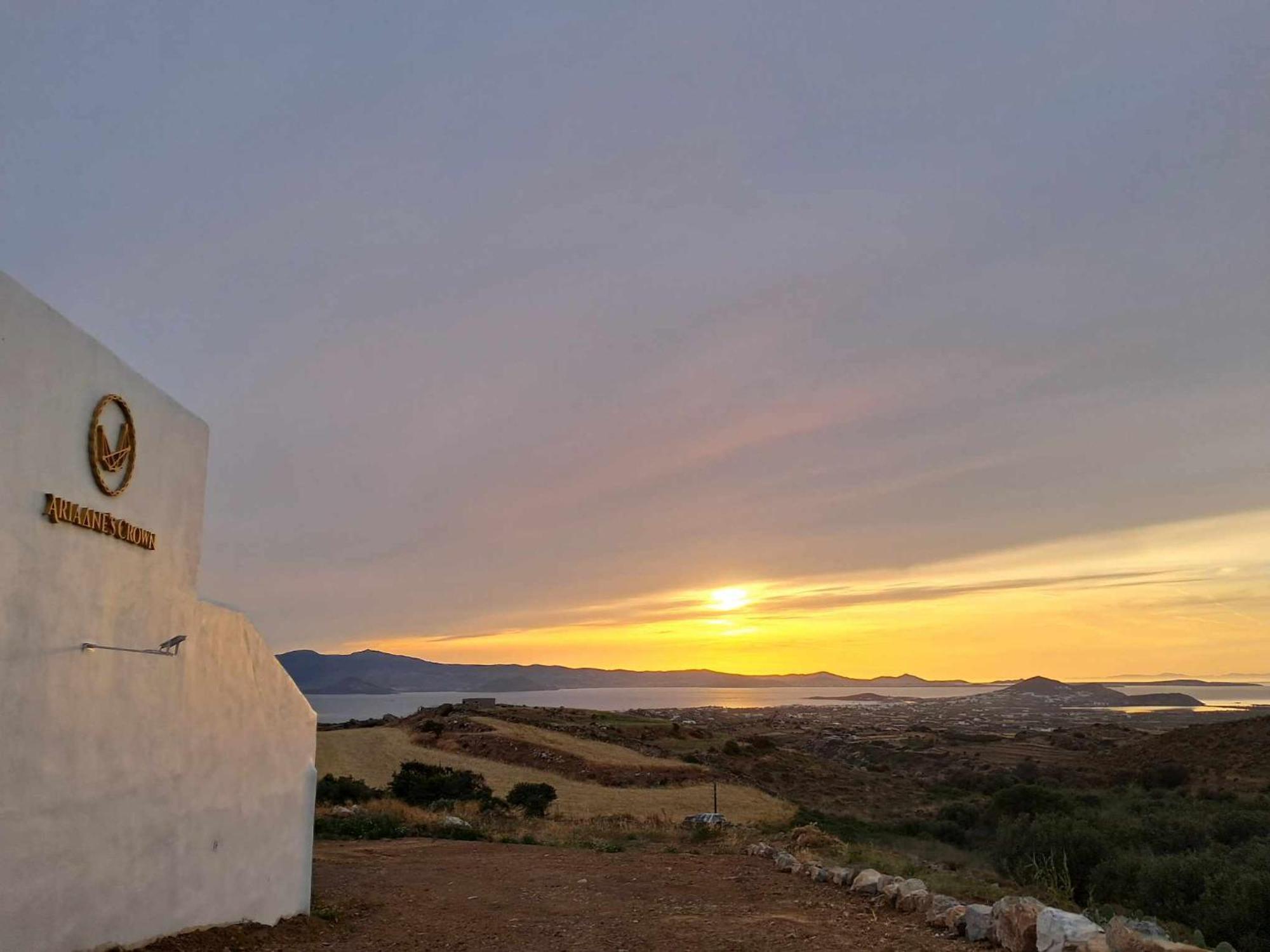 Ariadne'S Crown Suites Astro Concept Pool Luxury Naxos Vívlos Buitenkant foto