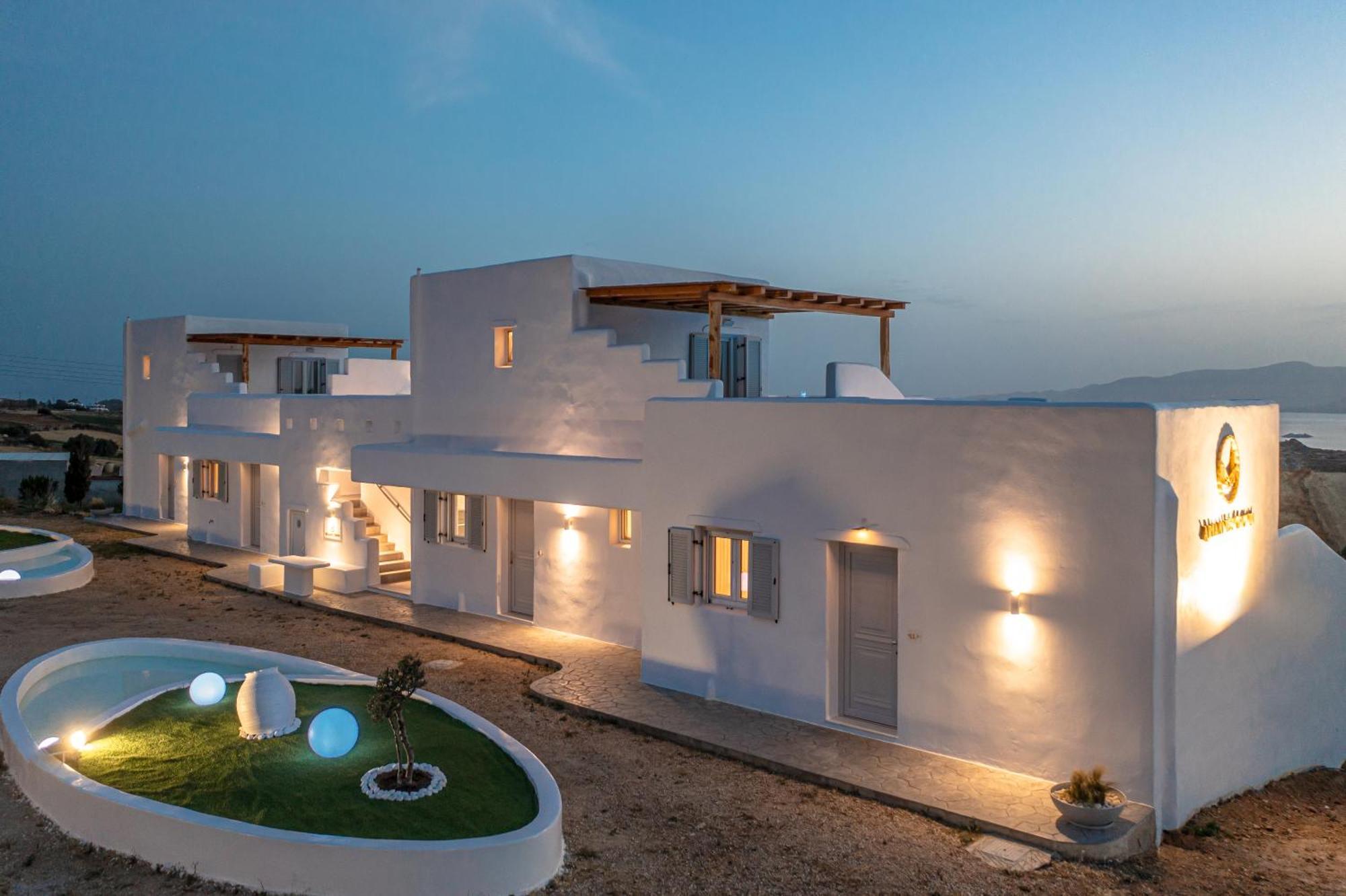 Ariadne'S Crown Luxury Suites With Private Pool Vívlos Buitenkant foto