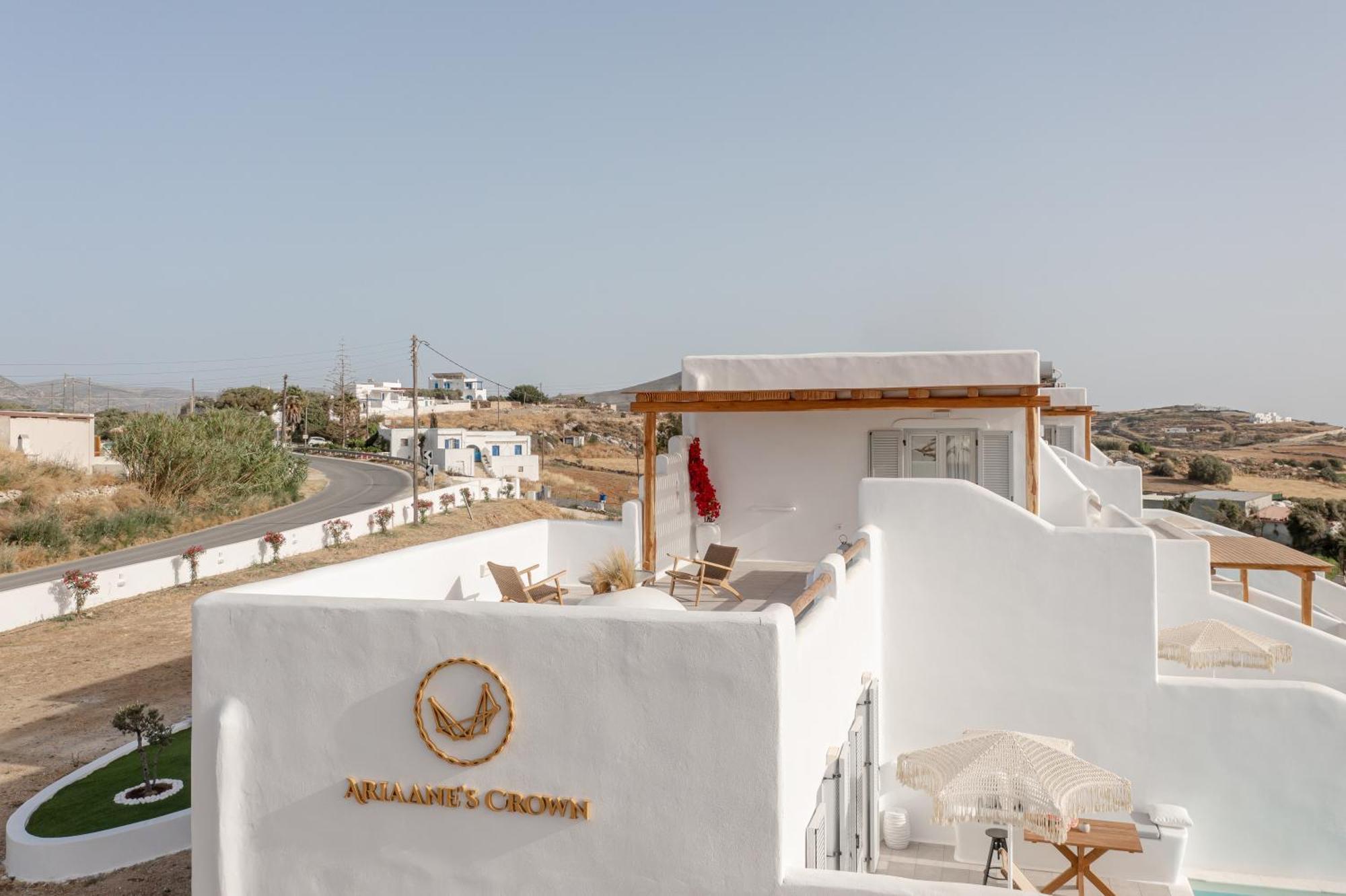 Ariadne'S Crown Luxury Suites With Private Pool Vívlos Buitenkant foto